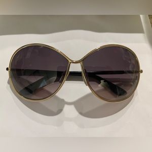 Tom Ford Iris sunglasses with case